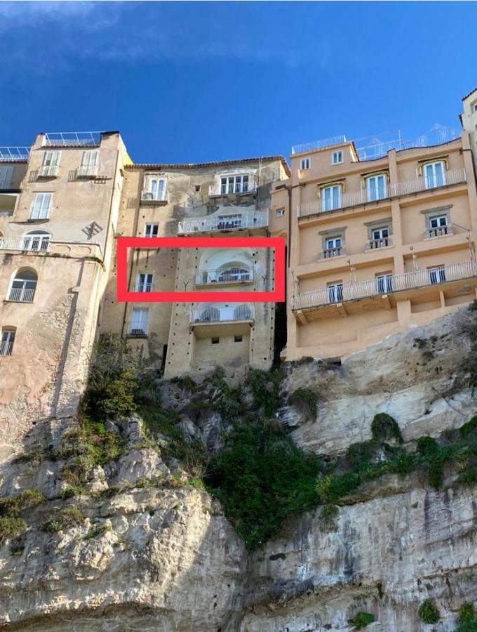 Isola Bella Sea-View Apartment トロペーア エクステリア 写真